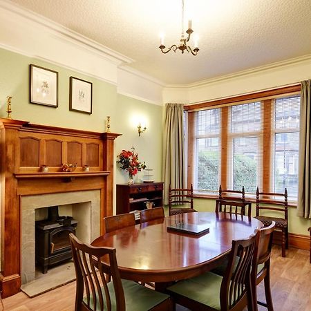 Spacious Victorian Townhouse Near Hcc With Off Street Parking Harrogate Eksteriør billede