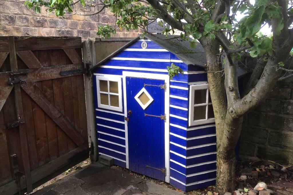 Spacious Victorian Townhouse Near Hcc With Off Street Parking Harrogate Eksteriør billede
